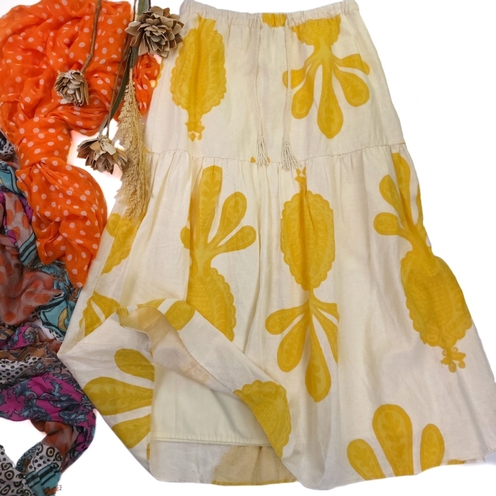 Carshmere & Cupcakes Yellow Cream Floral Tiered Skirt - Size M